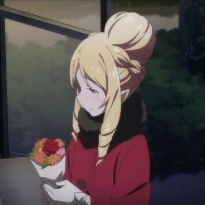 美女COS《巫师3》叶奈法惊艳绝伦 白嫩香肩紫眸勾人